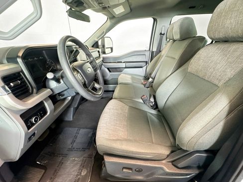 Used 2024 Ford F350 XLT image 19