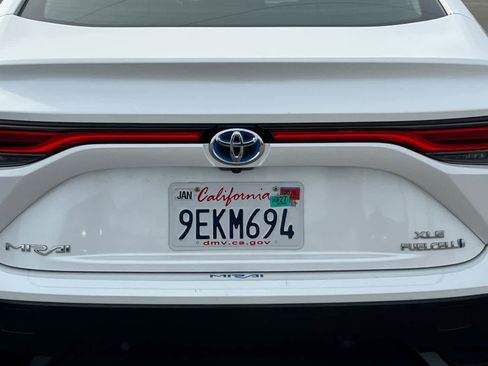 Certified 2022 Toyota Mirai XLE image 16