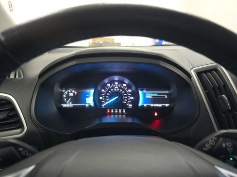 Used 2022 Ford Edge SEL w/ Convenience Package image 23