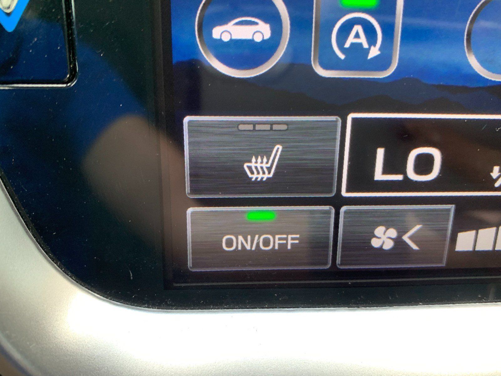 Used 2023 Subaru Legacy Premium AWD/4WD image 17