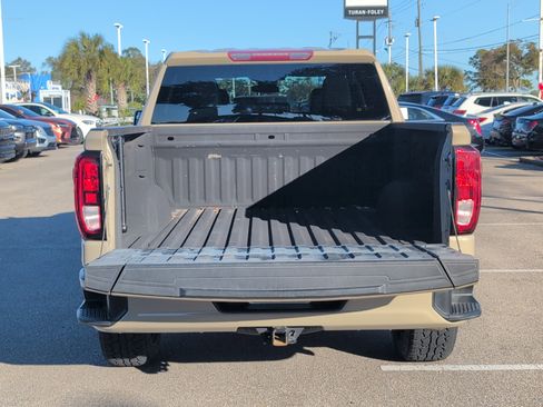 Used 2022 GMC Sierra 1500 Elevation image 5