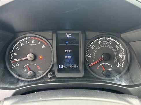 Used 2021 Toyota Tacoma SR image 36