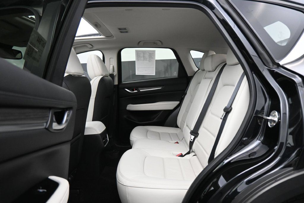 Used 2023 MAZDA CX-5 AWD 2.5 S w/ Premium Package image 19
