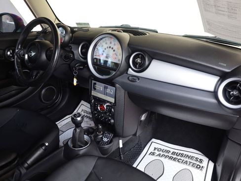 Used 2011 MINI Cooper Hardtop FWD image 22
