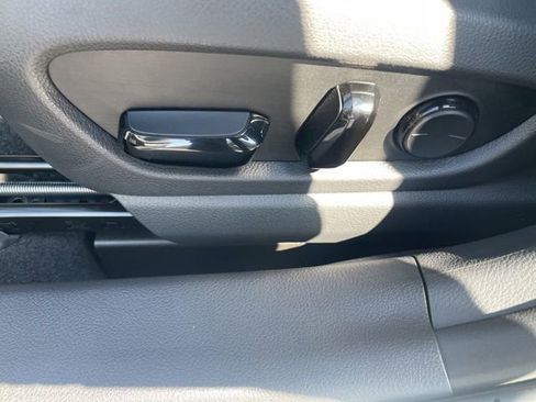 New 2026 Lexus UX 300h AWD image 11