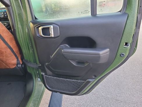 Used 2025 Jeep Wrangler Unlimited Sport AWD/4WD image 33