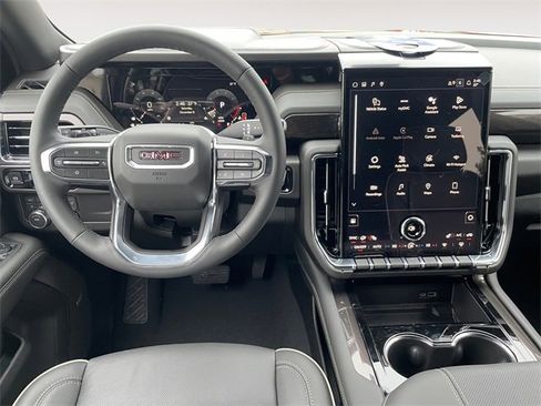 New 2026 GMC Yukon XL Elevation image 10