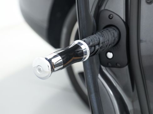 Used 2022 Rolls-Royce Cullinan image 23