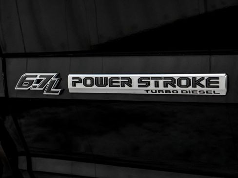 Used 2022 Ford F450 Platinum w/ FX4 Off-Road Package image 56