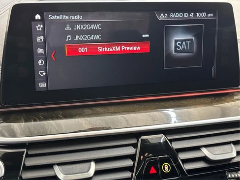 Used 2018 BMW M550i xDrive AWD/4WD image 46