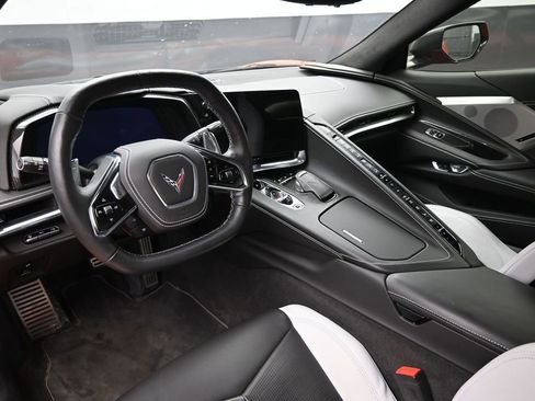 Used 2020 Chevrolet Corvette Stingray Premium Conv w/ 3LT image 23