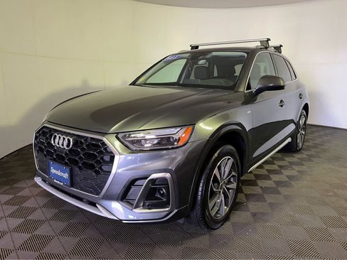 Used 2023 Audi Q5 2.0T Premium Plus w/ Premium Plus Package AWD/4WD image 3