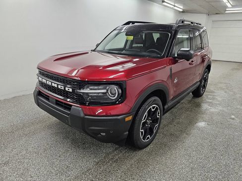 New 2025 Ford Bronco Sport Outer Banks w/ Outer Banks Tech Package+ AWD/4WD image 2