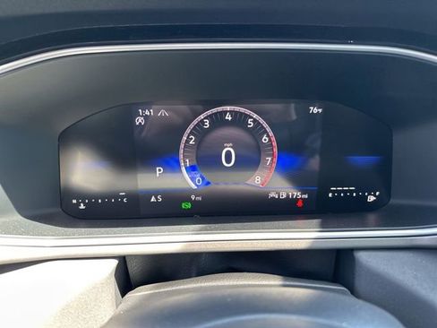 New 2026 Volkswagen Taos SE AWD/4WD image 16
