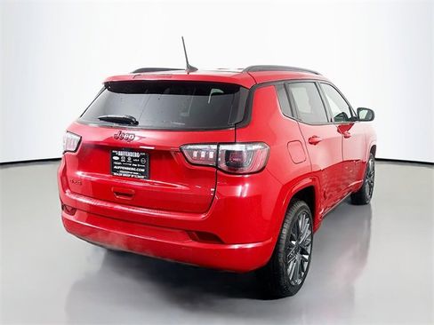Used 2023 Jeep Compass Limited image 7