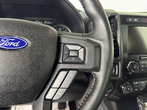 Used 2019 Ford F150 XLT w/ Equipment Group 302A Luxury image 21