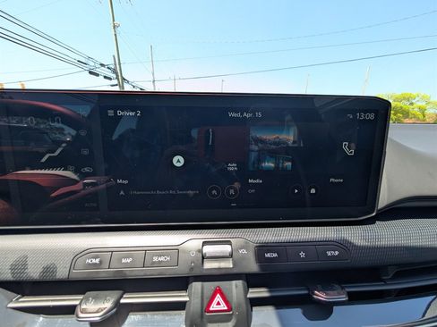 Used 2025 Kia K4 GT-Line w/ GT-Line Premium Package image 24