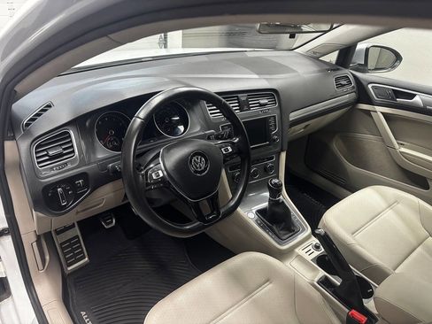 Used 2017 Volkswagen Golf Alltrack SE AWD/4WD image 17
