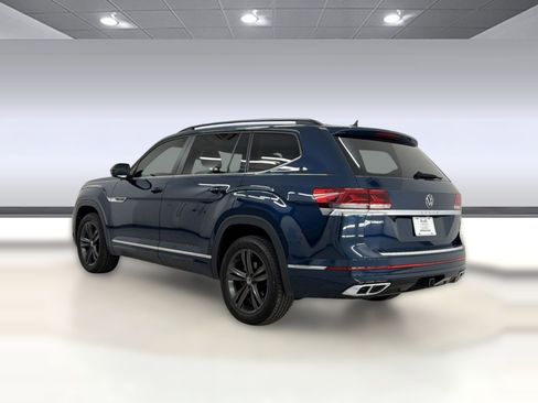 Used 2021 Volkswagen Atlas SE FWD image 3