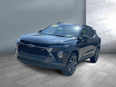 Used 2024 Chevrolet Trax RS