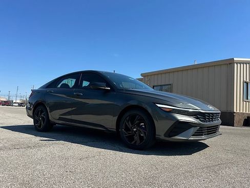 New 2026 Hyundai Elantra Sport image 10