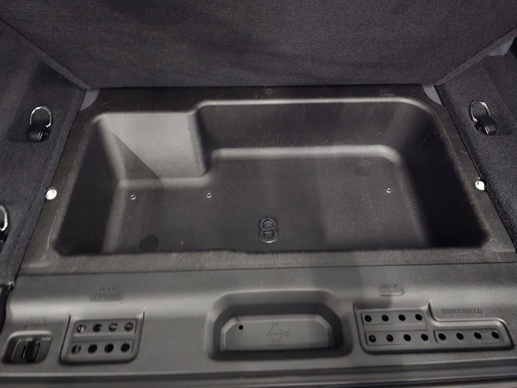 New 2025 Jeep Wrangler Unlimited Sahara AWD/4WD image 36