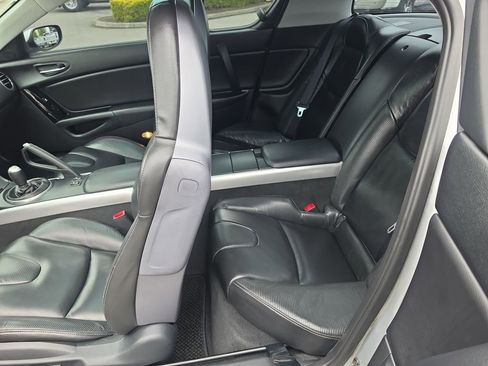 Used 2005 MAZDA RX-8 w/ MT Grand Touring Pkg RWD image 22