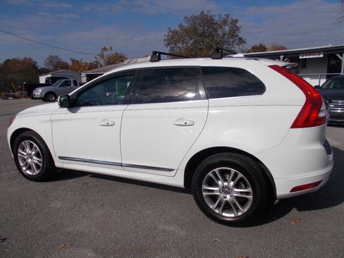Used 2015 Volvo XC60 T5 image 16