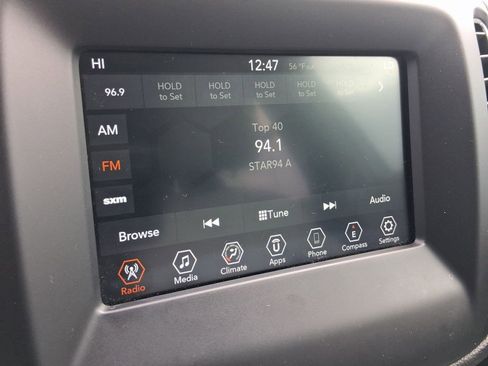 Used 2020 Jeep Compass Latitude image 24