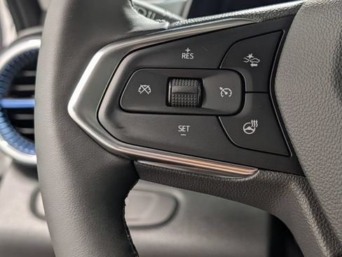 New 2026 Chevrolet Trax LT w/ LT Convenience Package FWD image 19