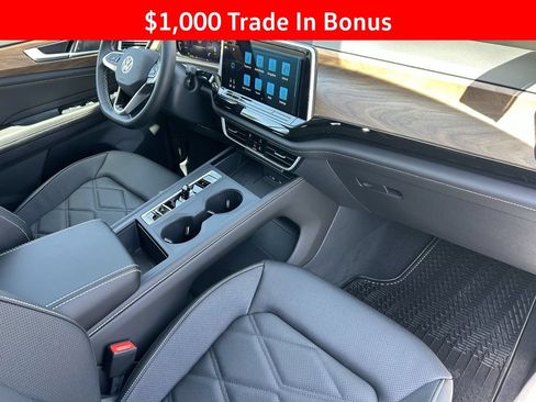New 2026 Volkswagen Atlas SE FWD image 10