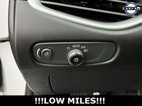 Used 2022 Chevrolet Malibu LS image 24