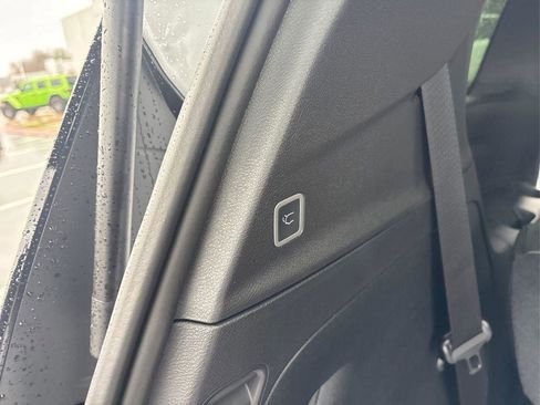 New 2026 Chrysler Voyager LX FWD image 21