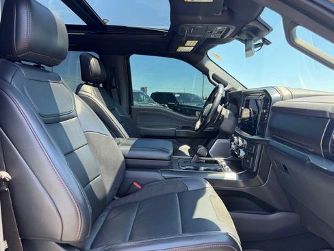 Used 2025 Ford F150 Raptor AWD/4WD image 31