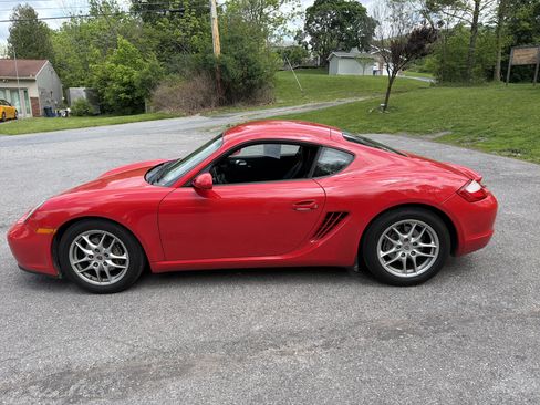 Used 2007 Porsche Cayman RWD image 6