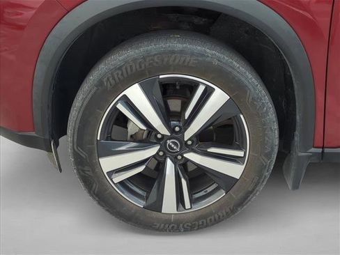 Used 2023 Nissan Rogue SL FWD image 6