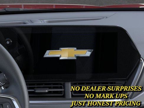 New 2026 Chevrolet Trax LT w/ Driver Confidence Package FWD image 20