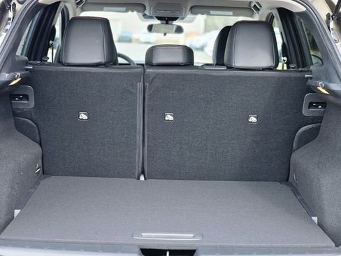 New 2026 Nissan Kicks SR w/ Cold Weather Package FWD image 28