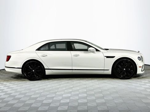Used 2026 Bentley Flying Spur Plug-In Hybrid AWD/4WD image 5