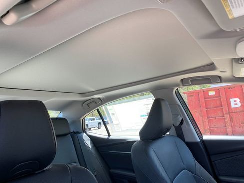 New 2026 Toyota Camry Hybrid AWD/4WD image 17