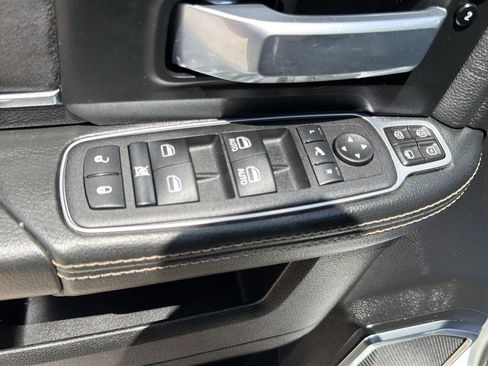 Used 2024 RAM 2500 Laramie w/ Safety Group AWD/4WD image 19