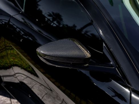 Used 2023 Aston Martin V8 Vantage Coupe image 17