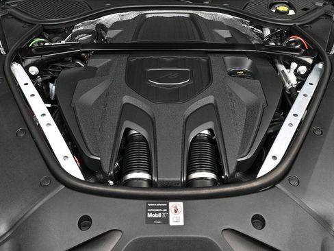 New 2026 Porsche Panamera image 35