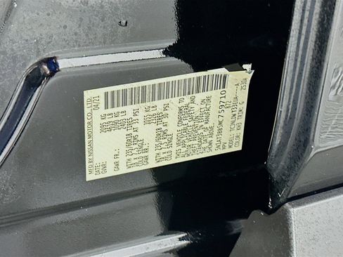 Used 2021 Nissan Rogue SV AWD/4WD image 29