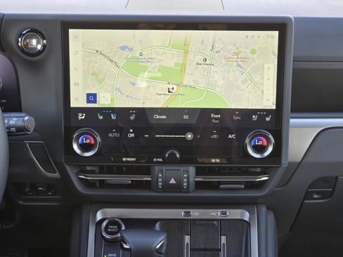 Used 2025 Lexus GX 550 Premium Package w/ Cold Area Package image 24