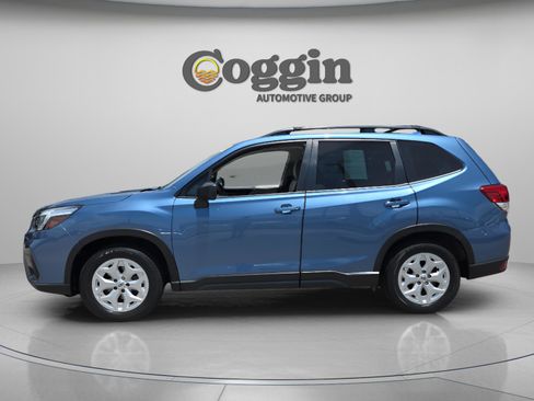 Used 2020 Subaru Forester w/ Alloy Wheel Package AWD/4WD image 2