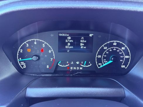 Used 2023 Ford Transit 250 Low Roof AWD w/ Exterior Upgrade Package image 27