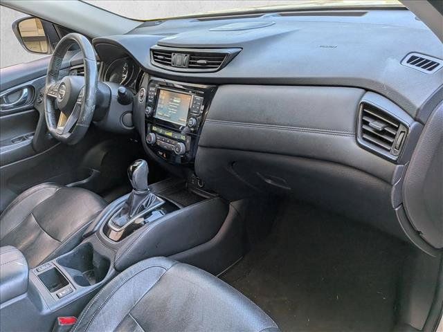 Used 2017 Nissan Rogue SL w/ SL Premium Package FWD image 21