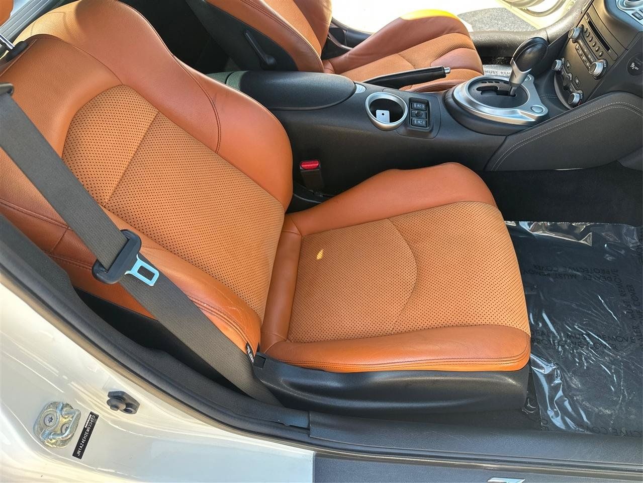 Used 2014 Nissan 370Z Touring w/ Sport Package RWD image 36