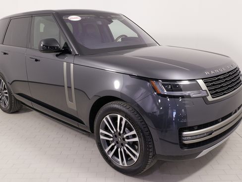 Used 2023 Land Rover Range Rover SE image 5